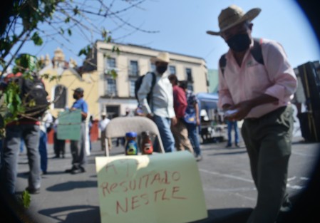 Los productores dijeron que el actual gobierno no ha implementado un plan estratégico de atención a la producción de café, pues no se trata de otorgar dinero, sino de implementar políticas para rescatar la cafeticultura.  