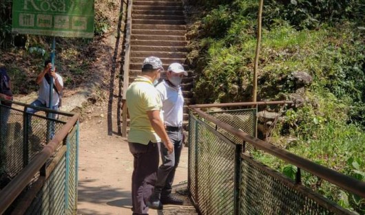 El día de hoy se inspeccionó la comunidad de Santa Rosa y el Sendero del Ocelote, en donde se implementarán las medidas necesarias para un mejor acceso para los visitantes.