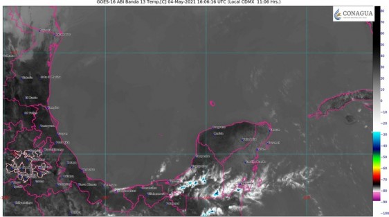 Rachas mayores de 85 km/h.,Ambiente muy cálido, Aumentan las tormentas con lluvias, Norte rachas de 60 a 75 km/h.