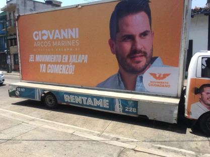 Otros candidatos optaron por presentarse tal cual y se verían en el Congreso local. 