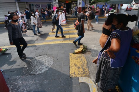 Colectivos de búsqueda de personas desaparecidas conformado por madres y familiares marcharon desde el panteón Palo Verde, monumento a la madre y Plaza Lerdo  para exigir a la Fiscalía y al Gobierno del Estado, no cese en la búsqueda de los desaparecidos.