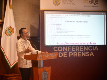 El gobernador Cuitláhuac García Jiménez reiteró la apertura de la plataforma para el registro de personas de 40 a 49 años de edad que requieran inmunización contra la COVID-19, en https://mivacuna.salud.gob.mx, como parte del Plan Nacional y la Estrategia de Vacunación Masiva, que incluye a mujeres embarazadas mayores de 18 años.  