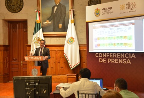 Respecto al tema del COVID-19, García Jiménez llamó nuevamente a la población a no confiarse pues los contagios siguen en aumento, aunque el Plan de Vacunación ha protegido a los más vulnerables. 