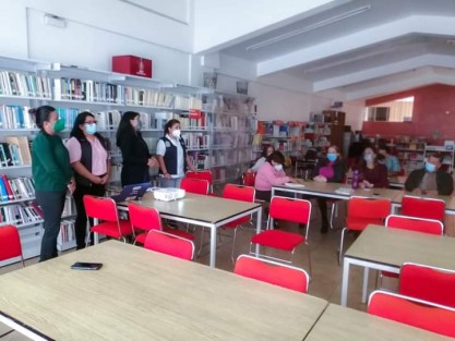 El Instituto Municipal de la Mujer a cargo de la Lic. Areli Loeza Molina, en coordinación con el H. Ayuntamiento de Teocelo, a través de la Síndica Municipal, Zayra del Carmen Martínez Andrade, Titular de la Comisión de Equidad y Género, llevaron a cabo el Curso dirigido a servidores públicos, <em>Modelo de Operación de Desarrollo Municipal 2021</em>.