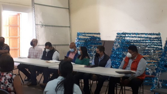 En la reunión se acordó que se realizará un peritaje de la situación de riesgo, así como la recomendación de ampliación del canal que se encuentra dentro del Sport Center, para que el agua fluya con más velocidad y se evite consecuentes inundaciones en propiedades de los vecinos de la zona. 
