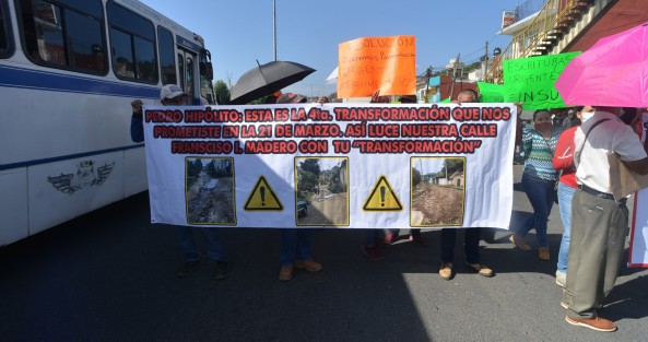 Los manifestantes dijeron que son varias administraciones municipales que pasan sin que sus solicitudes sean atendidas. 