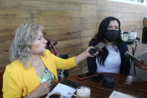 A decir de la hermana del finado, fue hace cuatro meses cuando por fotografías lograron identificar su cuerpo, mismo que habría sido hallado cinco días después de su desaparición, pero nunca se les informó. Ahora los trámites son tardados y ellos desean darle ya una digna sepultura a sus restos. 