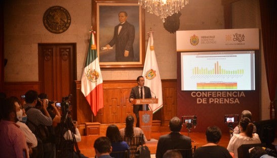 Al reiterar que el COVID es una enfermedad muy traicionera, por lo que los jóvenes deben cuidarse, el gobernador Cuitláhuac García explicó que se registró un repunte de contagios desde que se decretó el actual semáforo amarillo para Veracruz.