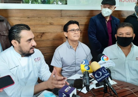 <em>Es una situación difícil, porque al final tenemos que trasladar los costos, tenemos que aguantar con los precios que tenemos nosotros, no podemos bajar los precios, porque los aumentos de los insumos de las tortillerías siguen en escalada y no hay control</em> lamentó el líder de los industriales de la tortilla.