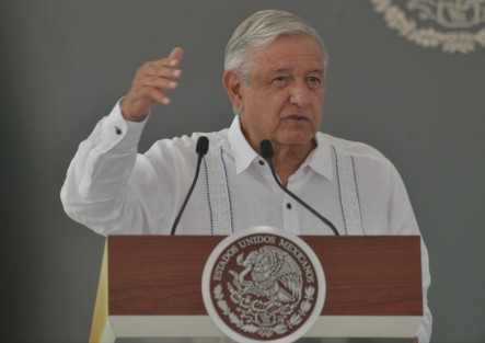 La Guardia Nacional se reforzará en todo el país y recibirá 50 mil millones de pesos para su operación de un presupuesto adicional, señaló el presidente Andrés Manuel López Obrador; además se planteará una reforma constitucional para que el organismo pase a la estructura de la SEDENA, y así asegurar su permanencia.