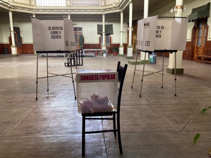 La afluencia de votantes es muy escasas en las primeras horas, alentada, según funcionarios de casillas, por la falta de promoción de las nuevas ubicaciones que correspondían a cada ciudadano, pues las mismas se redujeron respecto a los pasados comicios. 