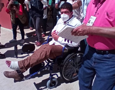 El secretario de Educación en Veracruz reiteró que se iniciarán clases presenciales conforme a lo anunciado, con horarios escalonados para los distintos grados, por horas y por días, pero reconoció que no se puede obligar a los padres a enviar a sus hijos. 