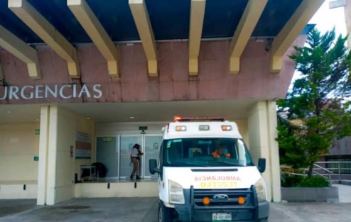 Personal de Protección Civil de Teocelo continúan brindando apoyo, asistencia y efectuando traslados de pacientes de ese municipio. 
