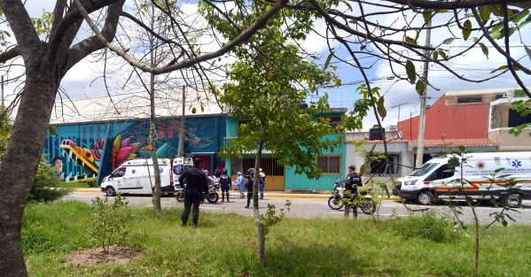 Al menos ocho pacientes fueron reubicados al Gimnasio de la unidad Fovissste, el cual fue acondicionado como hospital pero finalmente trasladaron a otros nosocomios. Hasta el momento se desconoce de manera oficial qué causó las vibraciones.