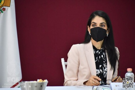 La Fiscal General del Estado, Verónica Hernández Giadáns, informó sobre los hechos ocurridos el día de ayer enen los municipios de Ixtaczoquitlán, Fortín de las Flores y Tezonapa.  