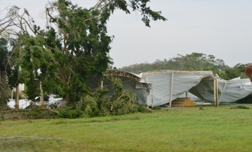 Unidad deportiva de Gutiérrez Zamora quedó totalmente destruida. 