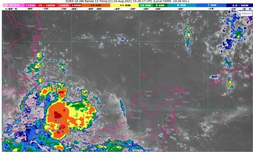 Sistemas meteorológicos y su previsión: vaguada del noroeste al centro del país, onda tropical núm. 23 con eje esta mañana sobre y al sur de la cuenca del Papaloapan, avance y posterior paso de la onda tropical 24 con eje actualmente sobre y al sur de Quintana Roo, apoyadas por el campo de vientos en altura, mantendrán las condiciones para lluvias fuertes acompañadas por tormentas (ráfagas de viento, actividad eléctrica y caída de granizo) en varias regiones del estado de Veracruz. 