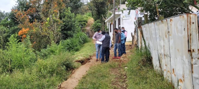 El día de hoy en Banderilla, Ver., continuaron con los trabajos de limpieza y supervisión de daños provocados por el paso del huracán Grace en ese municipio. 
