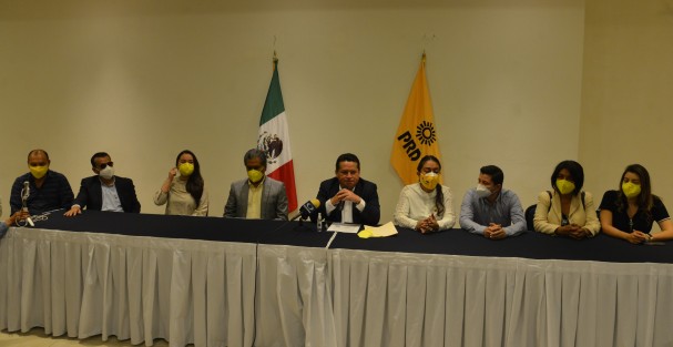 El dirigente estatal del PRD, Sergio Cadena Martínez, acusó revanchismo por parte de las autoridades,  la detención de la ex diputada perredista Azucena N,  por su probable participación en el crimen de su ex esposo Nicanor Martínez.