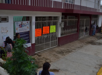 Trascendió que a causa de esta manifestación, los detenidos serían trasladados ahora al penal de Pacho Viejo. Al lugar llegaron elementos de Fuerza Civil, Policía Estatal y Tránsito.