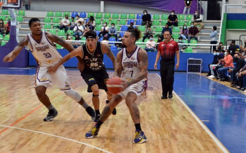 El viernes 10 de septiembre regresó el básquetbol profesional a Xalapa con el duelo entre Halcones de Xalapa y Soles de Mexicali, en el cual los visitantes se llevaron la victoria por marcador 91 - 69.