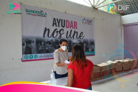 El DIF Municipal de Bandrilla llevó a cabo la entrega del apoyo alimentario a las y los beneficiarios del programa del DIF Estatal: <em>Asistencia social alimentaria en los primeros 1000 días de vida</em>. 