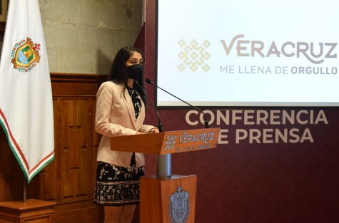 La fiscal General del Estado, Verónica Hernández  Giadans, informó de acciones recientes de la dependencia a su cargo, como son la detención de Ernesto N, presunto agresor de una mujer a martillazos; de un individuo que asesinó a su madre en Tlalnelhuayocan, y de una banda que operaba en Xalapa.