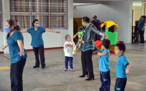 Maritza Ramírez Aguilar subsecretaria de educación Básica en compañía de la Subsecretaria de Educación Básica de la SEP Dra. Martha Velda Hernández Moreno y inauguraron el Primer Centro Comunitario de Atención a la Primera Infancia en el estado #CCAPI.