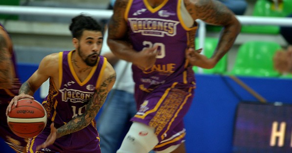 El equipo de básquetbol Halcones de Xalapa no logró su segundo triunfo en casa y perdió ante Leñadores de Durango en tiempo extra, con un marcador 87-90 en el Nido del Halcón.