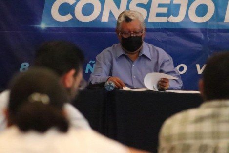 Durante la sesión ordinaria del Consejo Estatal del PAN en Veracruz de este domingo 26 de septiembre, se aprobó por unanimidad la integración de la Comisión Organizadora, encargada de llevar el proceso interno para la elección de la dirigencia e integración del Comité Directivo Estatal en la entidad.