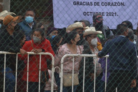 Aspectos de la visita del Presidente Andrés Manuel López Obrador a Huayacocotla, Ver.. 