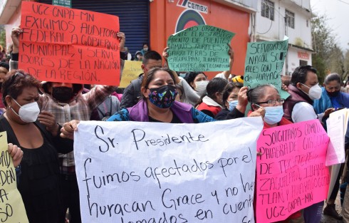 Aspectos de la visita del Presidente Andrés Manuel López Obrador a Huayacocotla, Ver.. 