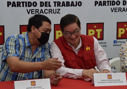 El Coordinador de la Comisión Ejecutiva del PT, Vicente Aguilar Aguilar habló en conferencia de prensa, sobre las <em>bondades</em> de la Reforma  Reforma Eléctrica enviada por el presidente de la República.  
