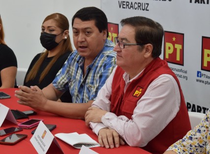 El Coordinador de la Comisión Ejecutiva del PT, Vicente Aguilar Aguilar habló en conferencia de prensa, sobre las <em>bondades</em> de la Reforma  Reforma Eléctrica enviada por el presidente de la República.  