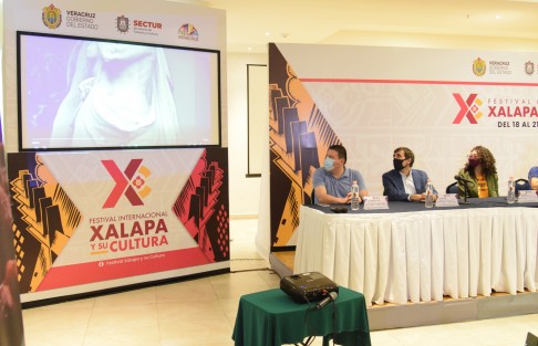 Autoridades de turismo y cultura presentaron el Festival Internacional Xalapa y su Cultura que se realizará del 18 al 21 de noviembre en las diferentes sedes de Xalapa.