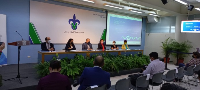Los foros regionales tienen el propósito de promover la participación de los integrantes de la comunidad universitaria: alumnos, pasantes, graduados y egresados, personal académico, autoridades, funcionarios, empleados de confianza, personal administrativo, técnico y manual.
