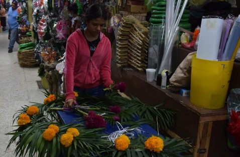 Los vendedores de los mercados tienen la esperanza de que en esta ocasión su economía levante, luego de que van varias temporadas de pérdidas. Por ello guardan la esperanza de esta vez sea diferente.