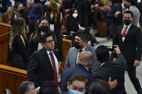 Algunos funcionarios  estatales acudieron a la instalación de la LXVI Legislatura del Estado de Veracruz.  
