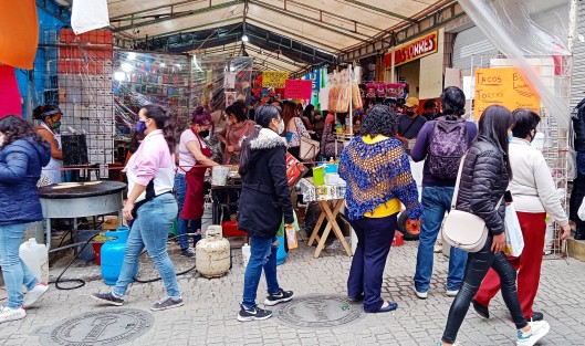 Mientras la semana pasada en México se volvieron a ver en exceso los eventos y reuniones masivas ante el anuncio de las autoridades de <em>Semáforo Verde</em> en prácticamente todo el país, en Europa acecha la 4a ola de contagios COVID-19, por un relajamiento de medidas, tales como las que hoy <em>disfrutamos</em>. 