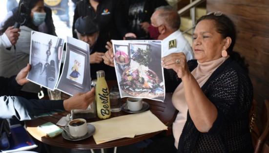 El Patronato de Bomberos de Xalapa, invita a la población a apoyar para reunir los aguinaldos de bomberos, a través le la rifa de un arcón navideño, y otros dos premios. El costo del boleto es de $100, y pueden adquirirlo en la Central de Bomberos, en Ernesto Ortiz Medina 5. 
