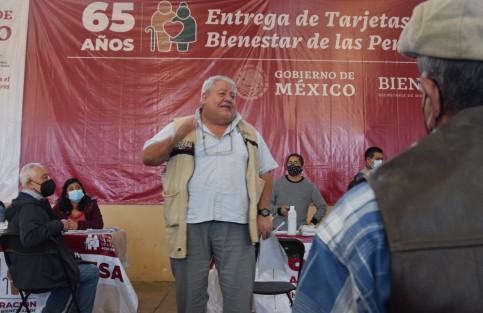 El Delegado de Programas para el Desarrollo, Manuel Huerta Ladrón de Guevara, informó que a la fecha van 30 mil menores de 12 a 17 años con comorbilidades que han recibido su vacuna, y a partir de la próxima semana se habilitarán más hospitales para aumentar la atención a este grupo prioritario. 