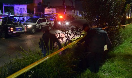 El saldo no oficial de los hechos fue una persona abatida y un oficial herido. 