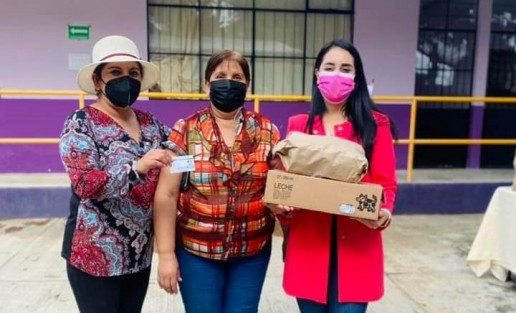 Con esta tarjeta, los adultos mayores se pueden identificar como tal y pueden acceder a programas sociales;así como el de 65 y más, también descuentos en la canasta básica, predial, Jurídico , educación, establecimientos culturales, deportivas y de entretenimiento, pago de servicios como el agua, luz y predial, transportes y restaurantes, etc.