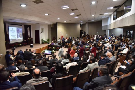 Evaristo Ovando Ramírez, titular de la SEDARPA, acudió al Congreso a comparecer ante diputados de la Comisión de Desarrollo Agropecuario, Rural y Forestal, como parte de la Glosa del Tercer Informe de Cuitláhuac García Jiménez.  