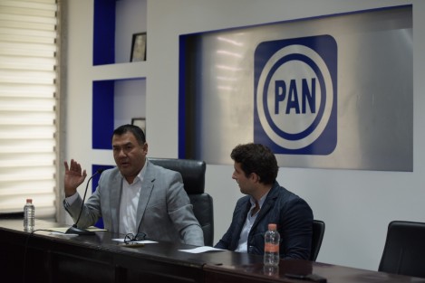 El coordinador de la bancada albiazul, Othón Hernández Candenedo, se pronunció a nombre del grupo legislativo por garantizar la presunción de  inocencia de Tito N, y a las autoridades actuar sin revanchismo. 