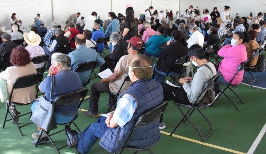 A diferencia de lo que ocurrió con la jornada de vacunación de menores de edad, esta vez se cuenta con varias sedes y los días de aplicación son más, con el fin de que no se genere el caos por larga  espera.