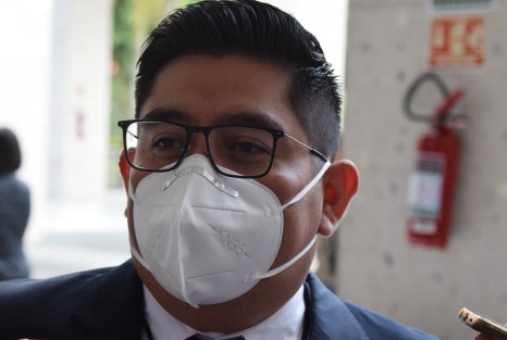 Funcionarios asistieron a la comparecencia del Gobernador Cuitláhuac García ante el Congreso del Estado. 