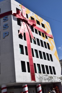 SSP se pone sus moños. 