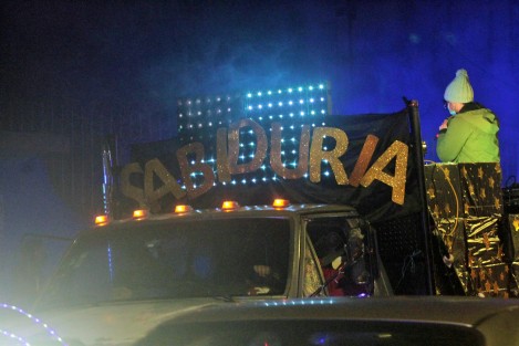 Desde hace ya varios años estos jóvenes católicos con  su Caravana Navideña han tratado de recordar a las personas el verdadero significado de la Navidad, hoy en día tan comercializada.
