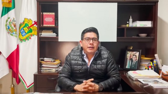 El Delegado Estatal en funciones de Presidente del Movimiento de Regeneración Nacional (Morena) en Veracruz, Esteban Ramírez Zepeta, pidió al Instituto Nacional Electoral (INE) que respete la voluntad de la ciudadanía que solicita la consulta de ratificación o revocación de mandato.

